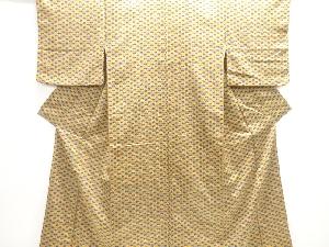 青海波模様小紋着物